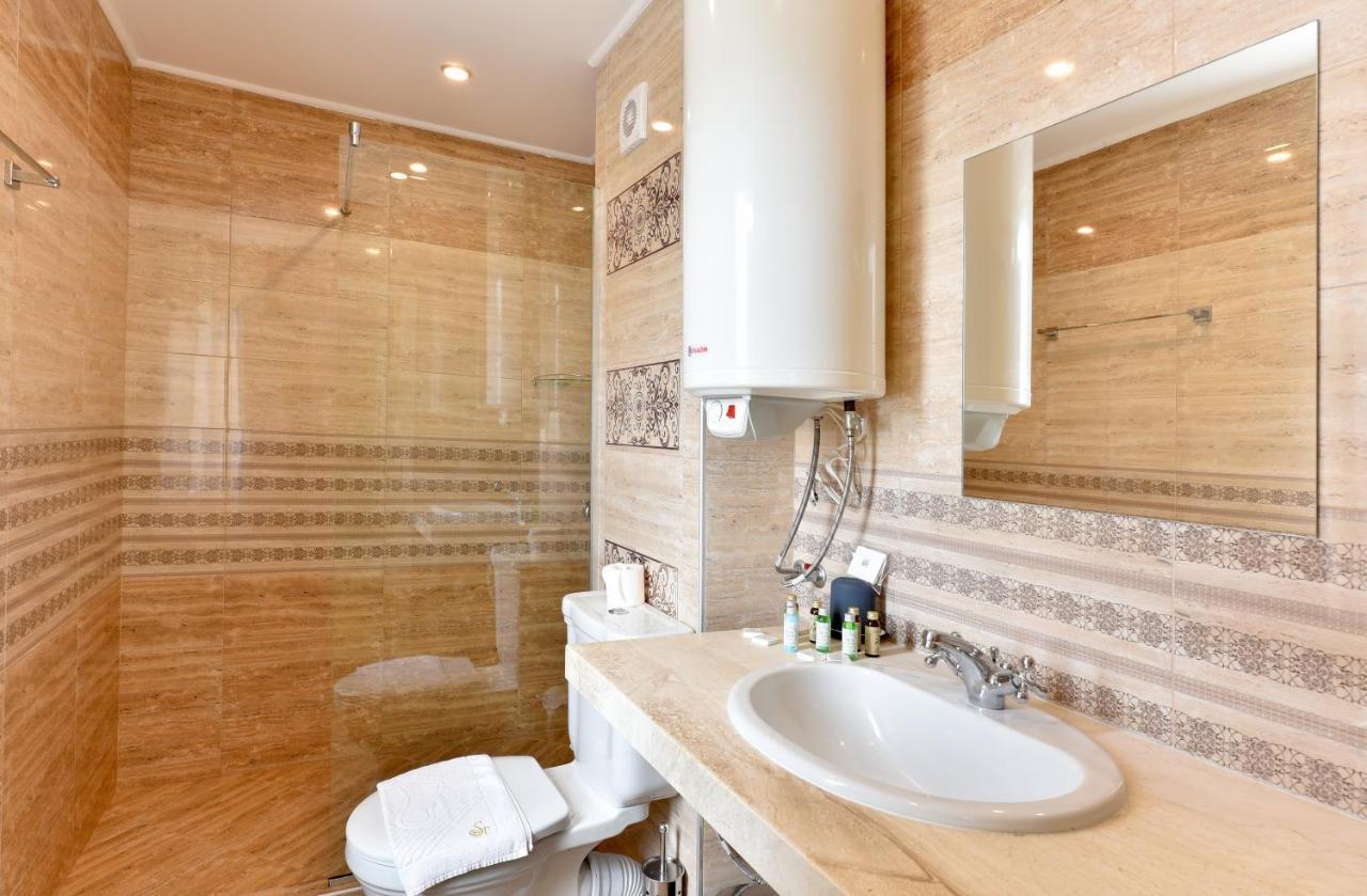 Sirena Palace Family Hotel ออบซอร์ ภายนอก รูปภาพ