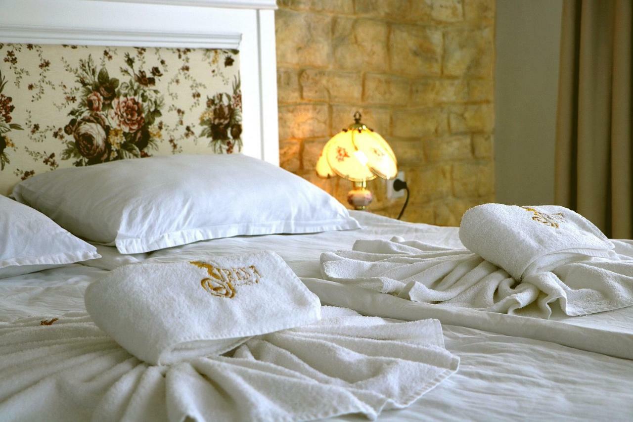 Sirena Palace Family Hotel ออบซอร์ ภายนอก รูปภาพ